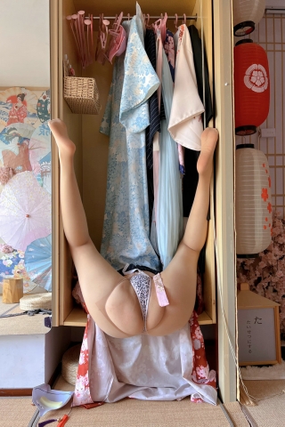 迷人的五姨太 – 中秋快乐33P