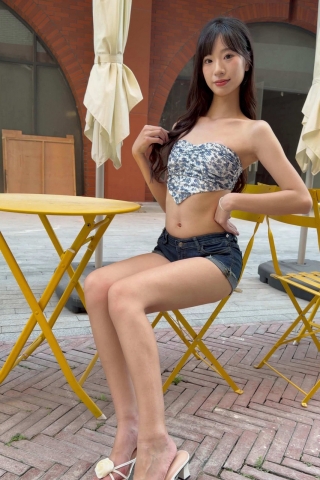 砖红与夏意